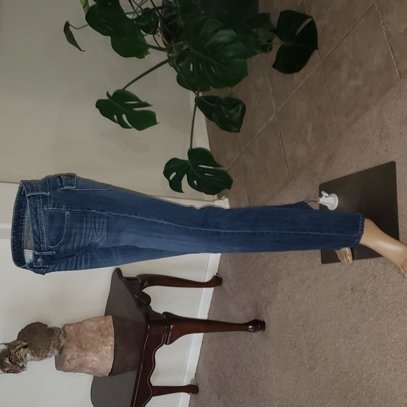 Banana Republic 2 boot cut medium wash slight fade out back button pockets - Picture 3 of 7